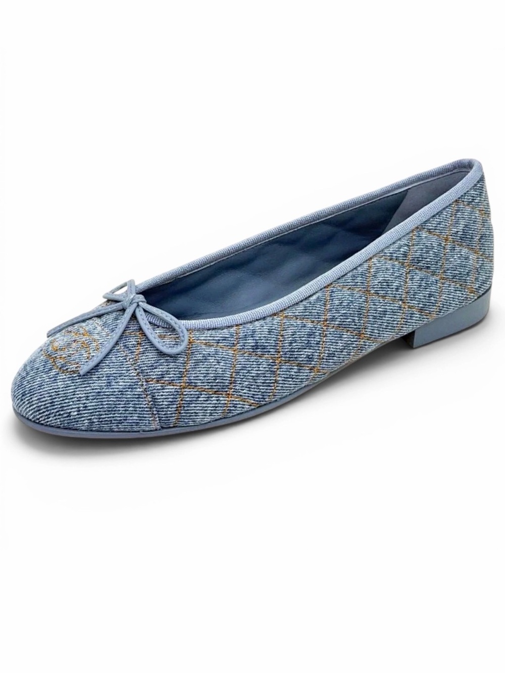 CHANEL 26B Light Blue Denim Ballet Flats Fall Act 1 38/ US 8